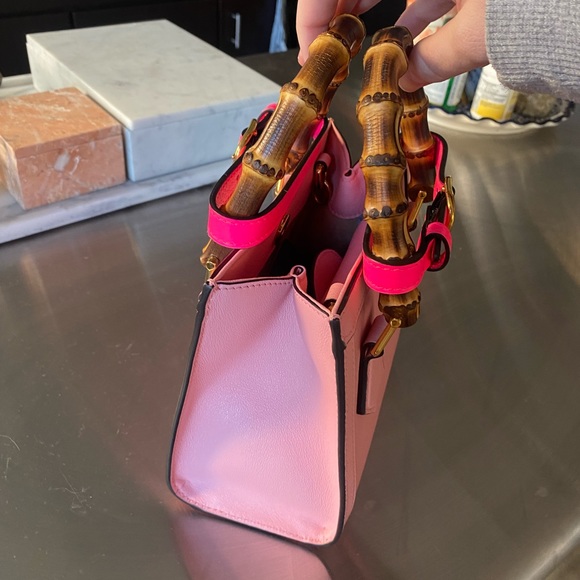 NEW GUCCI DIANA BAMBOO TOTE WITH REMOVABLE STRAPS PINK RETAIL $2750 - Picture 4 of 6